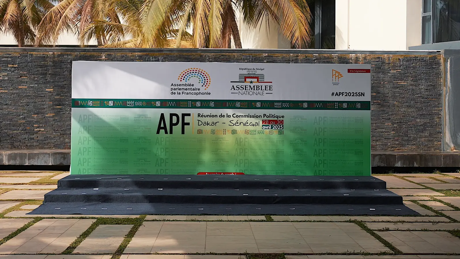 Décor de la réunion APF à Dakar