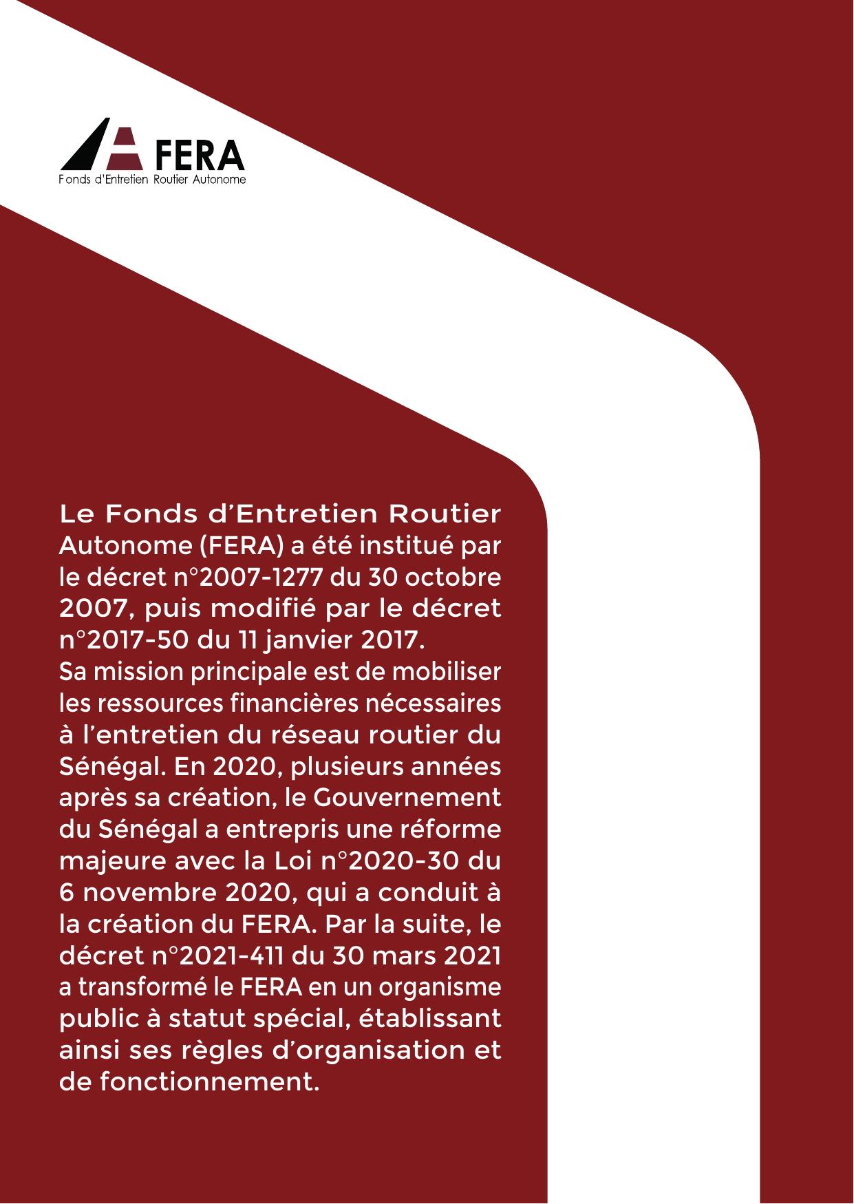 Couverture du bloc-notes FERA, virage blanc sur fond bordeaux