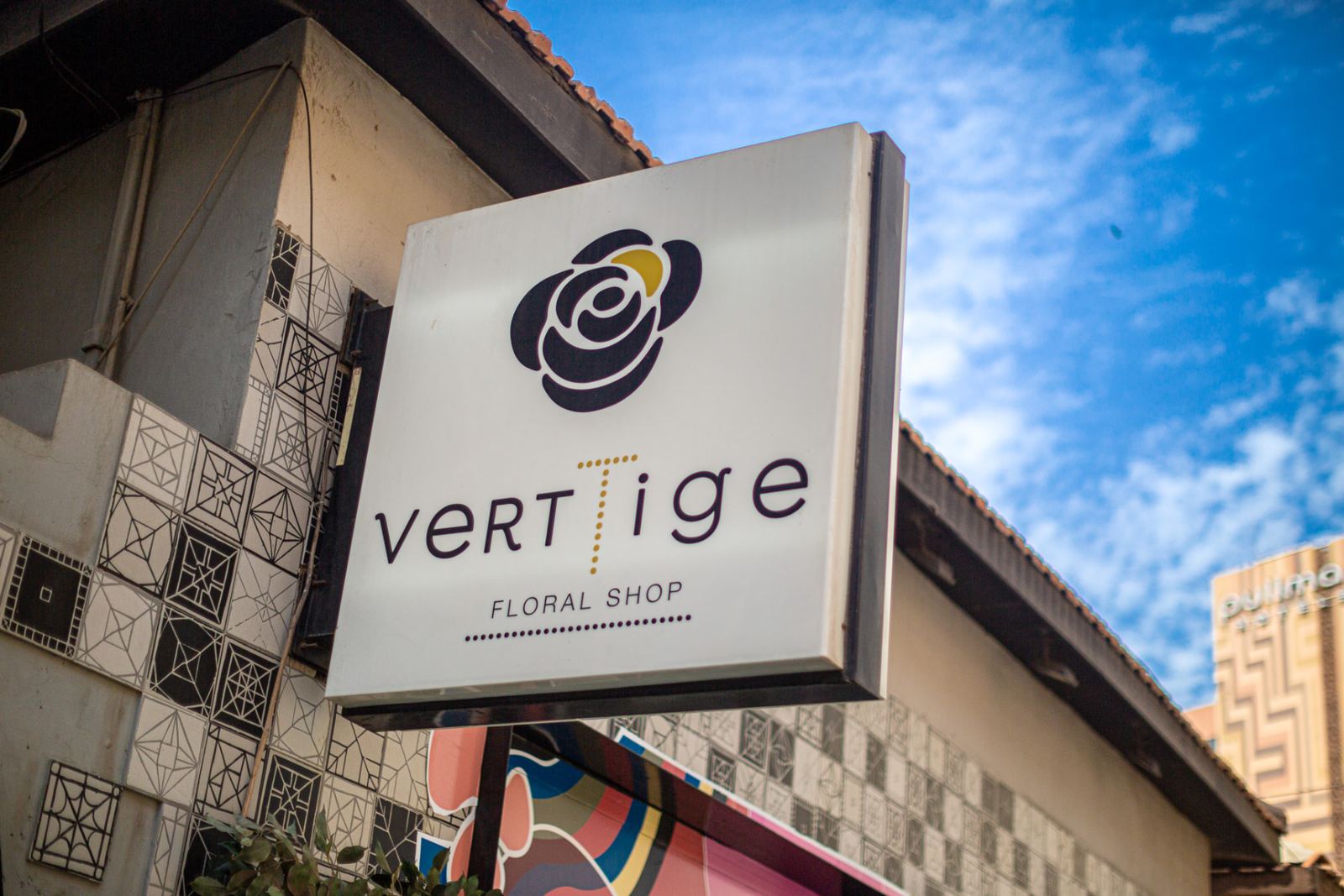 Enseigne Verttige Floral Shop