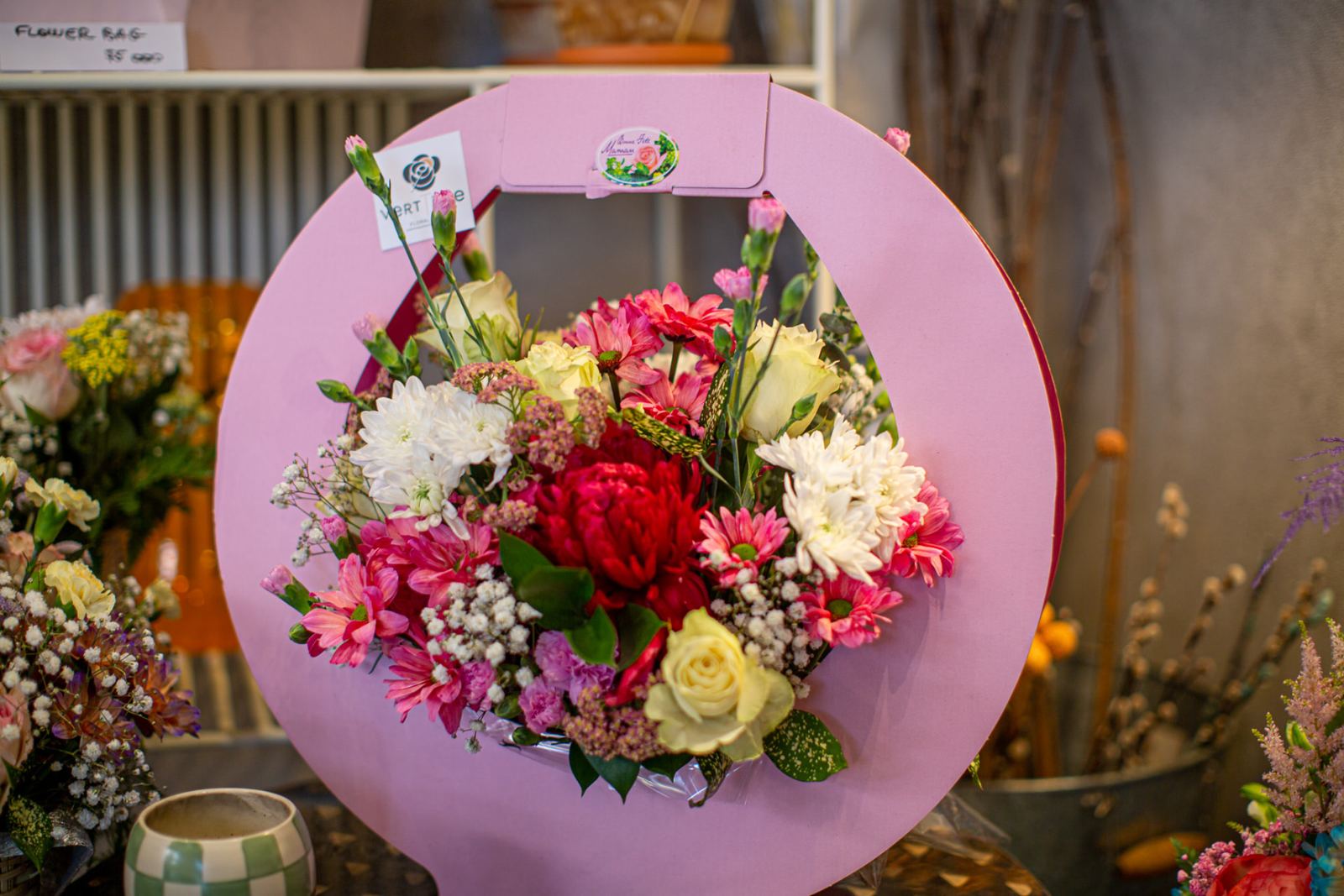 Sac floral rose pour la Fête des mères