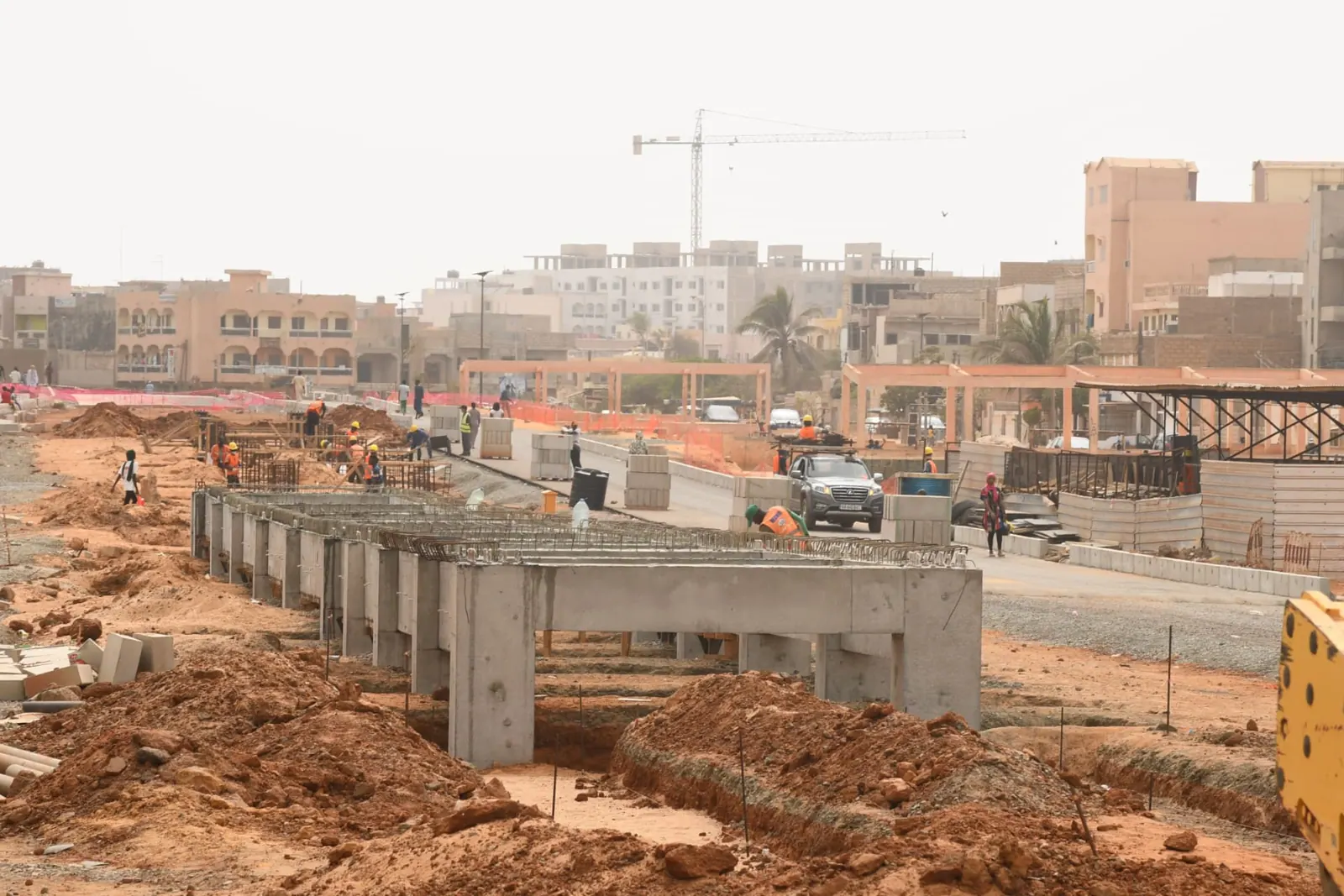 Ouvrages en béton et fondations le long du tracé du BRT